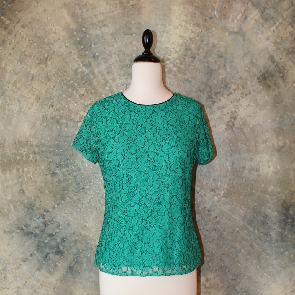 Banana Republic Laced Detailed Blouse